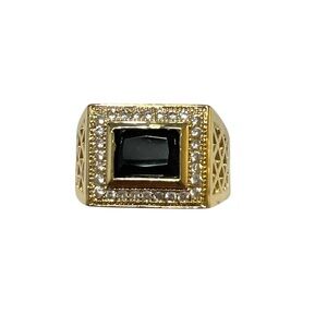 Elegant Gold and Black Ring Size 12
